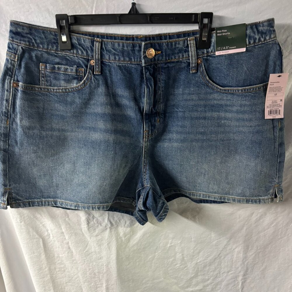 Wild Fable Mid Rise Midi Shorts-SZ 17-NWT